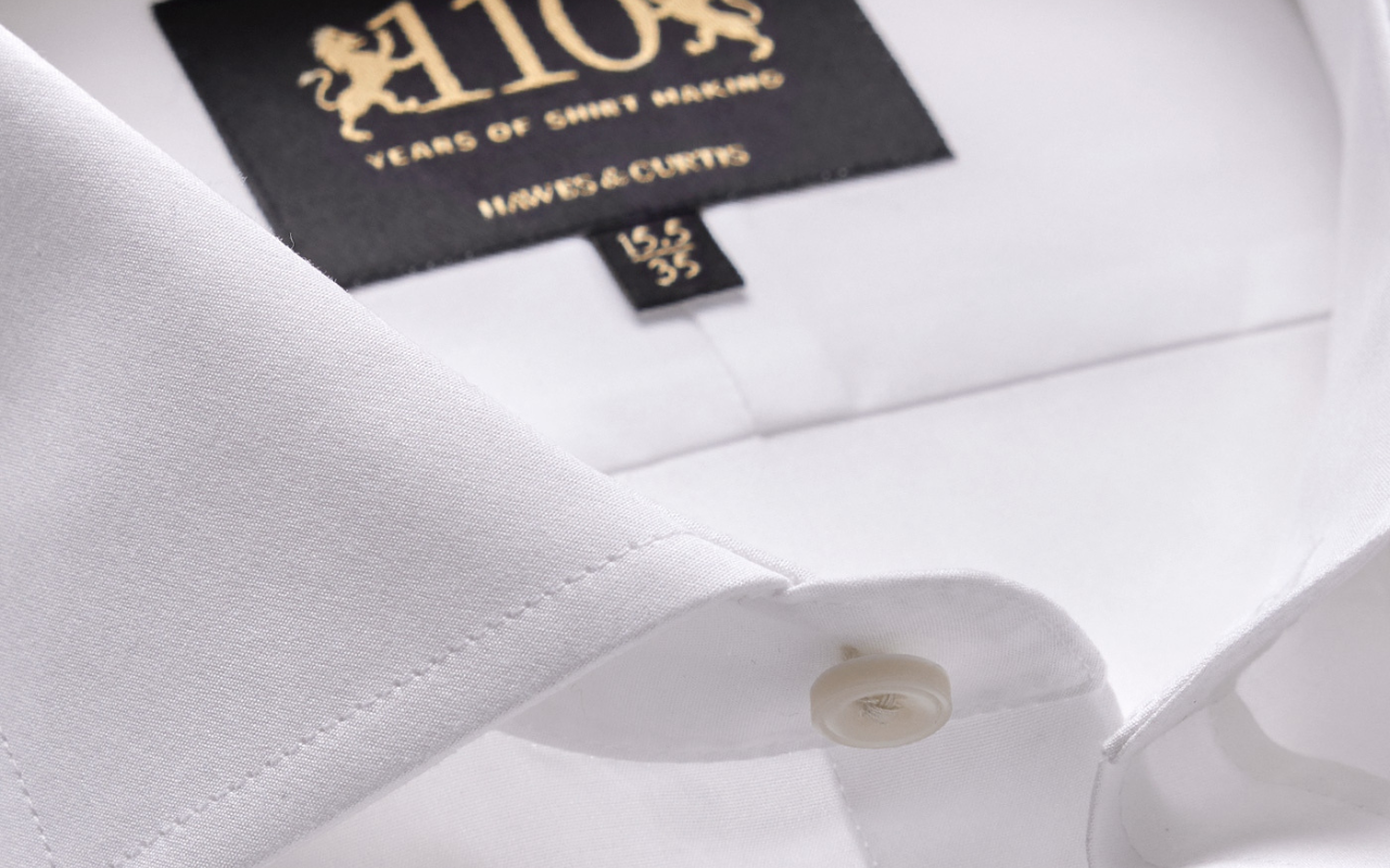 Hawes & Curtis: Timeless British Elegance with the Formal Shirt Line